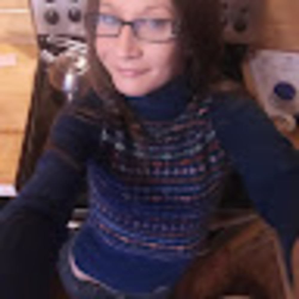 Meet your Posher, Angela